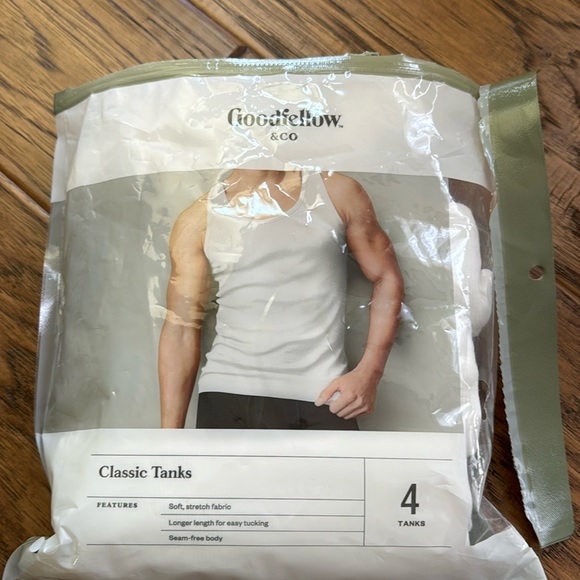 Men’s Classic Tank - Picture 1 of 2